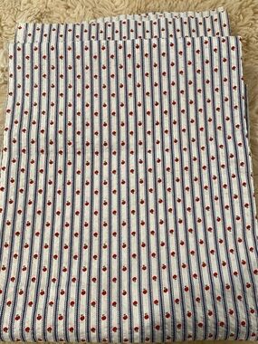 Apple Stripes" design 3 yards of cotton fabric